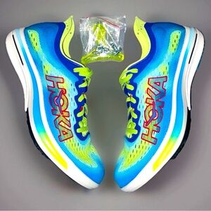 HOKA Cielo FLYX Unisex Track Mid Distance Shoes Womens 9.5/ Mens 8 NEW W Xtras